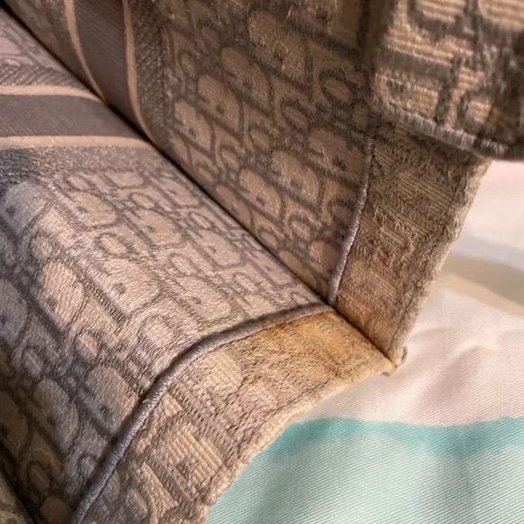 Christian Dior Book tote - Picture 9 of 13